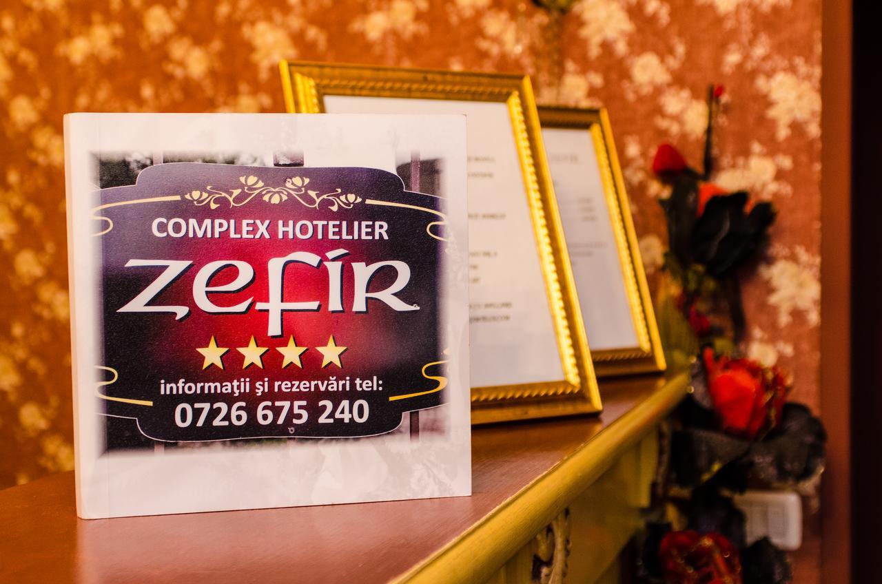 Hotel-Pensiunea Zefir 티미쇼아라 외부 사진